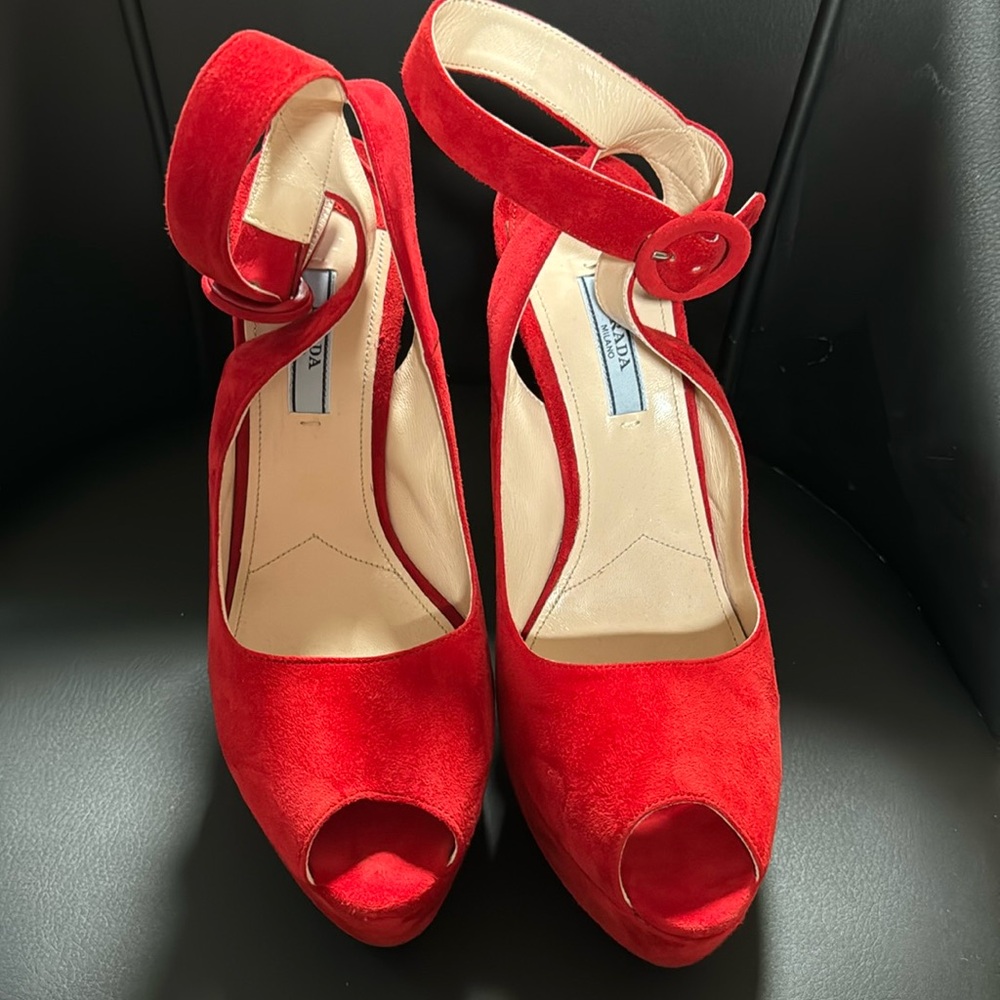 Prada Red Suede. Women’s Size EU39.5 or will fit a size 8.5/9?